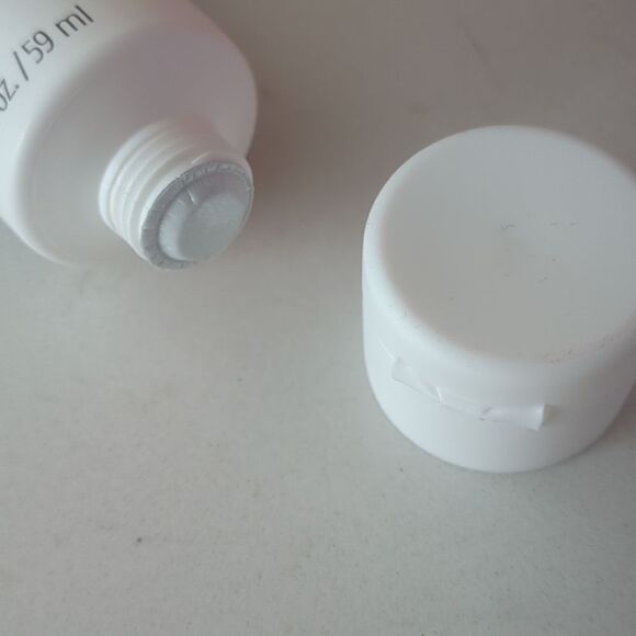 NEW Briogeo Don't Despair, Repair! Super Moisture Shampoo 2.0 oz - Picture 4 of 6